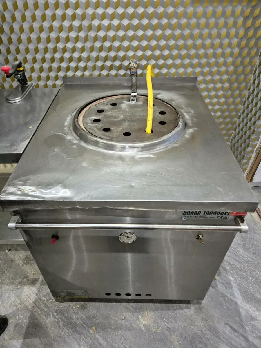 Tandoori Oven Gas - Image 1