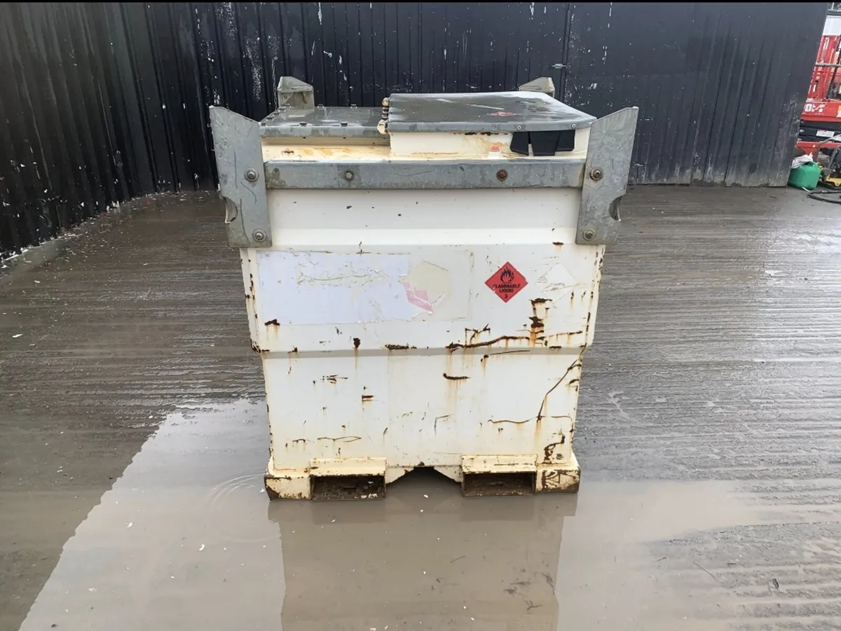 Western 950L Fuel Cube - Image 4