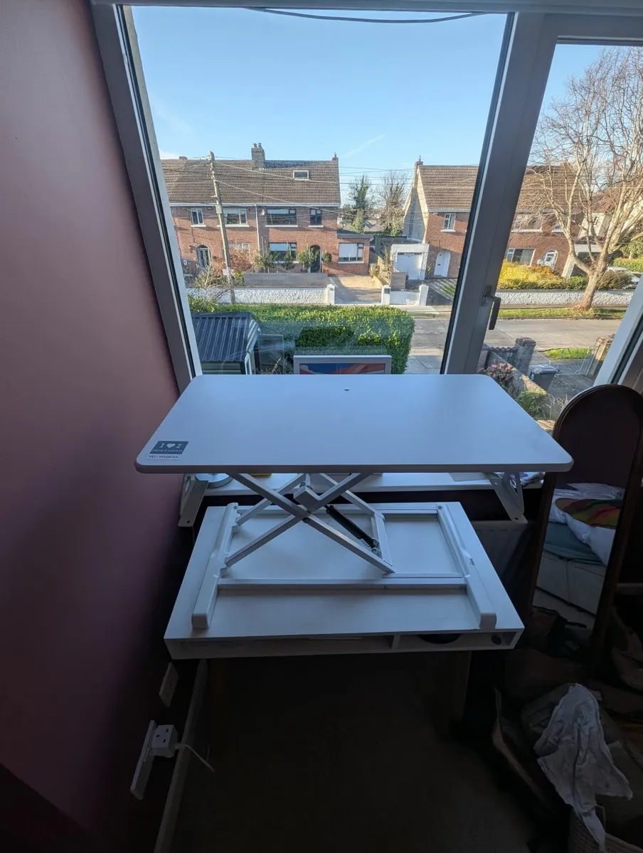 Yo-yo table - Image 1