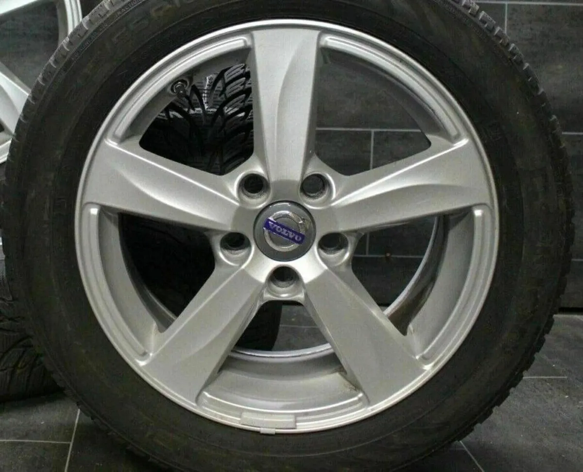 4 x Volvo Centre Caps - FREE POST - Image 2