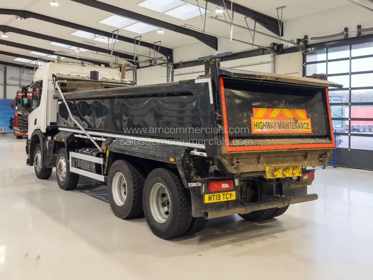 2019 (19) SCANIA P410 XT 32T TIPPER - Image 4