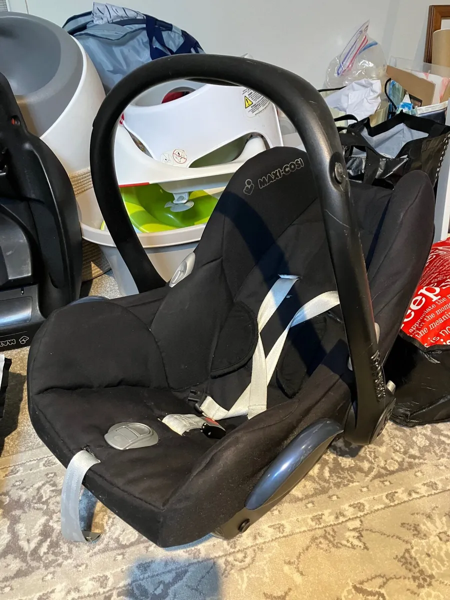 Car Seat - Image 1