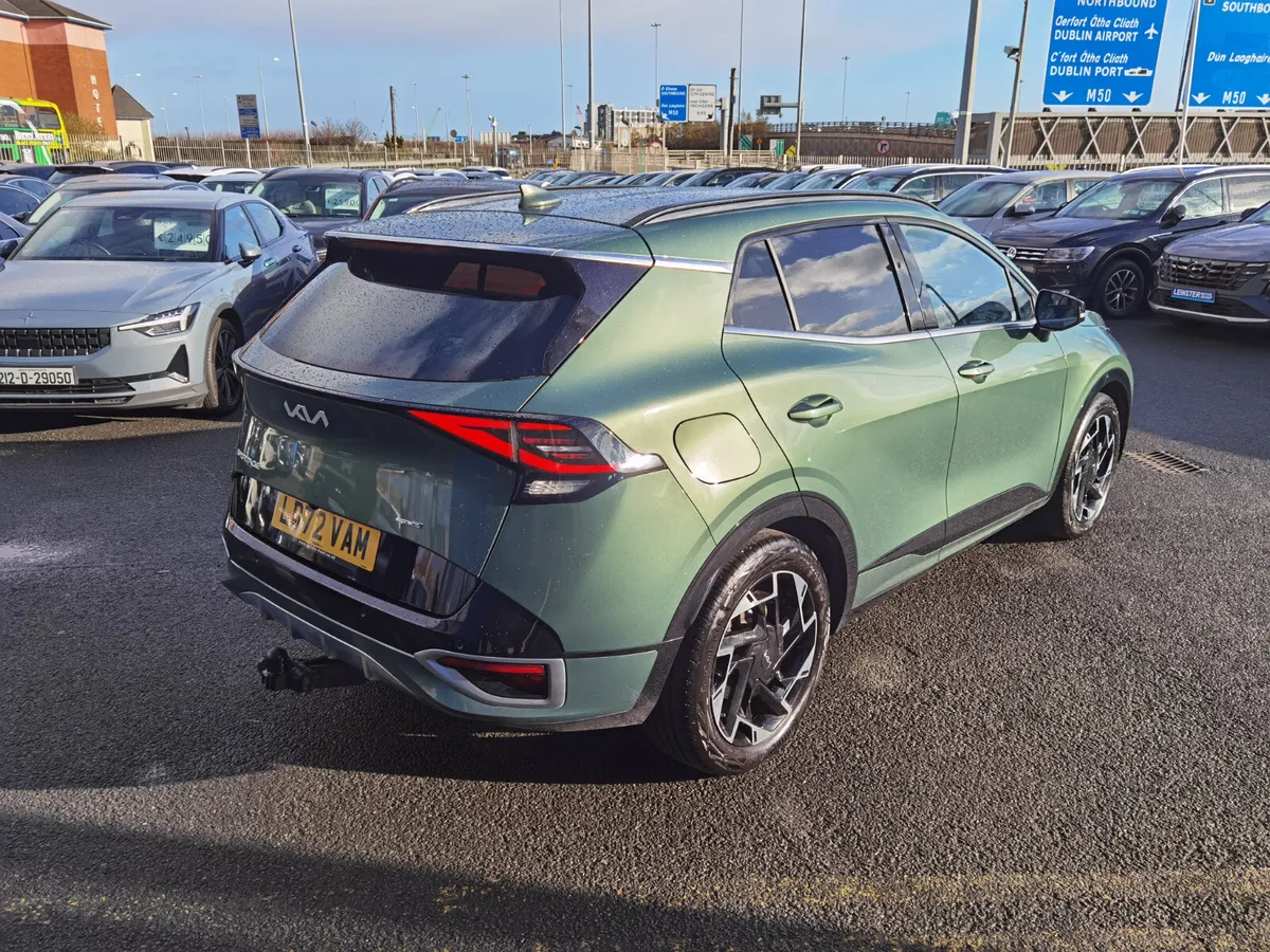KIA SPORTAGE 1.6 GT-LINE AWD PETROL PLUG-IN HYBRID - Image 3