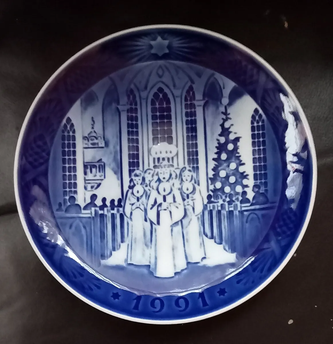 Royal Copenhagen Christmas Plate