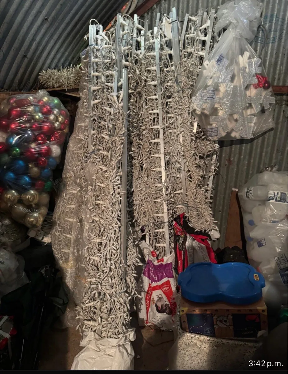 Christmas lights - Image 1