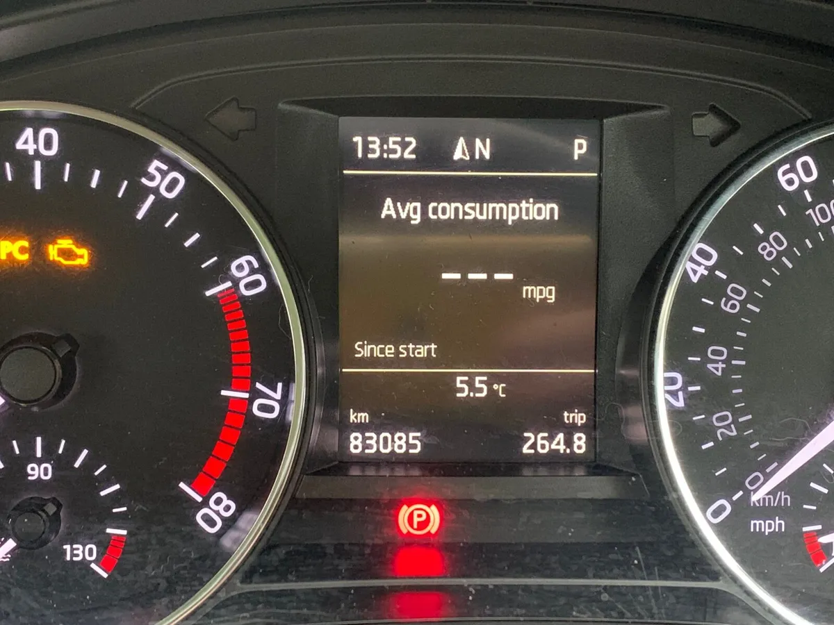 Skoda Rapid 2017 - Image 4