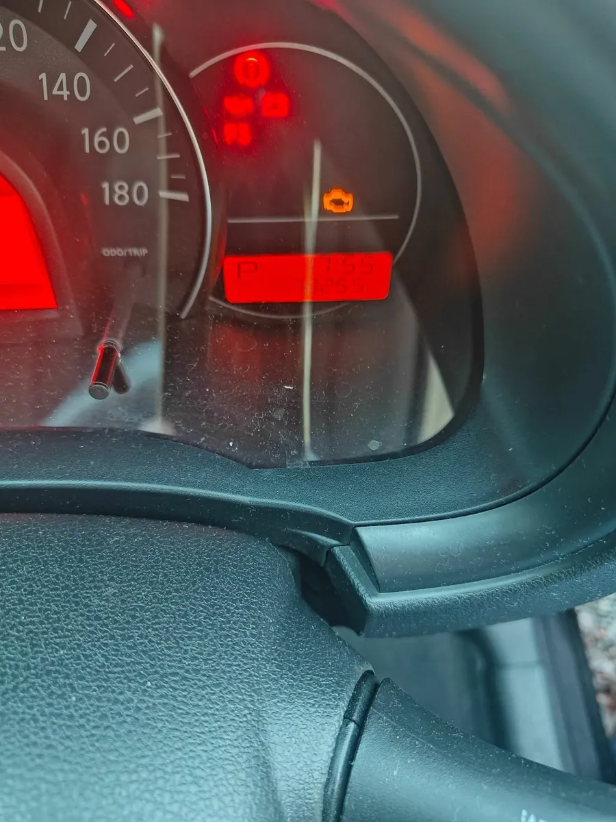 Nissan March 2014 - Image 4