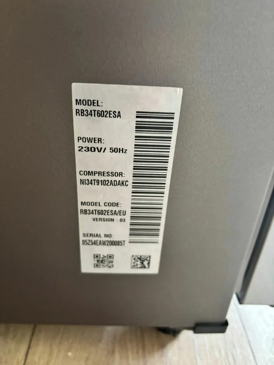 Refrigerator - Image 2