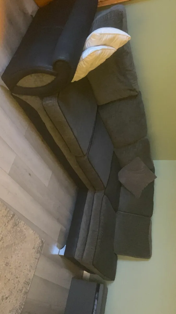 L shape sofa - Image 2