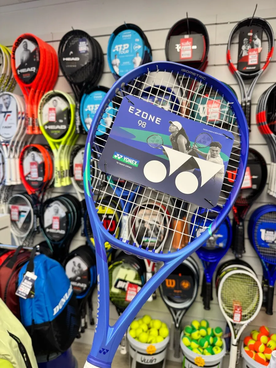 Yonex Ezone 98 - Image 1