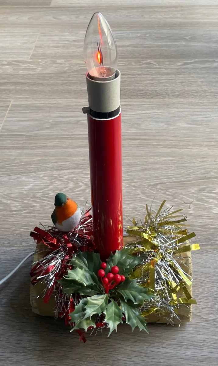Traditional Christmas Candle Log - Electric - Plug - Image 1