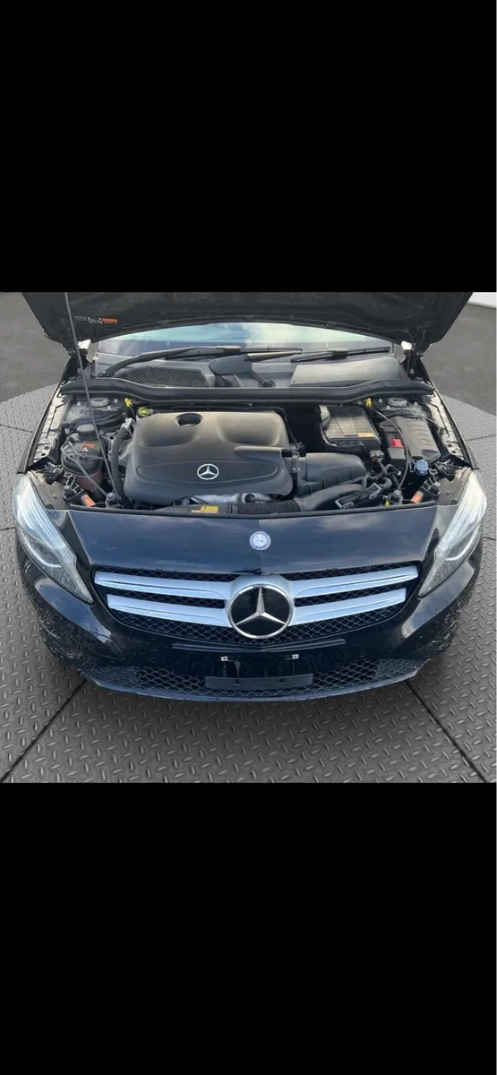 Mercedes Benz A180 2015 Automatic Petrol Great Car - Image 2