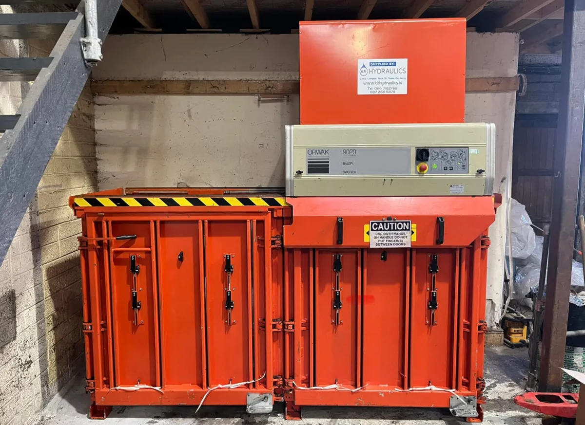 Cardboard plastic twin chamber baler compactor - Image 3