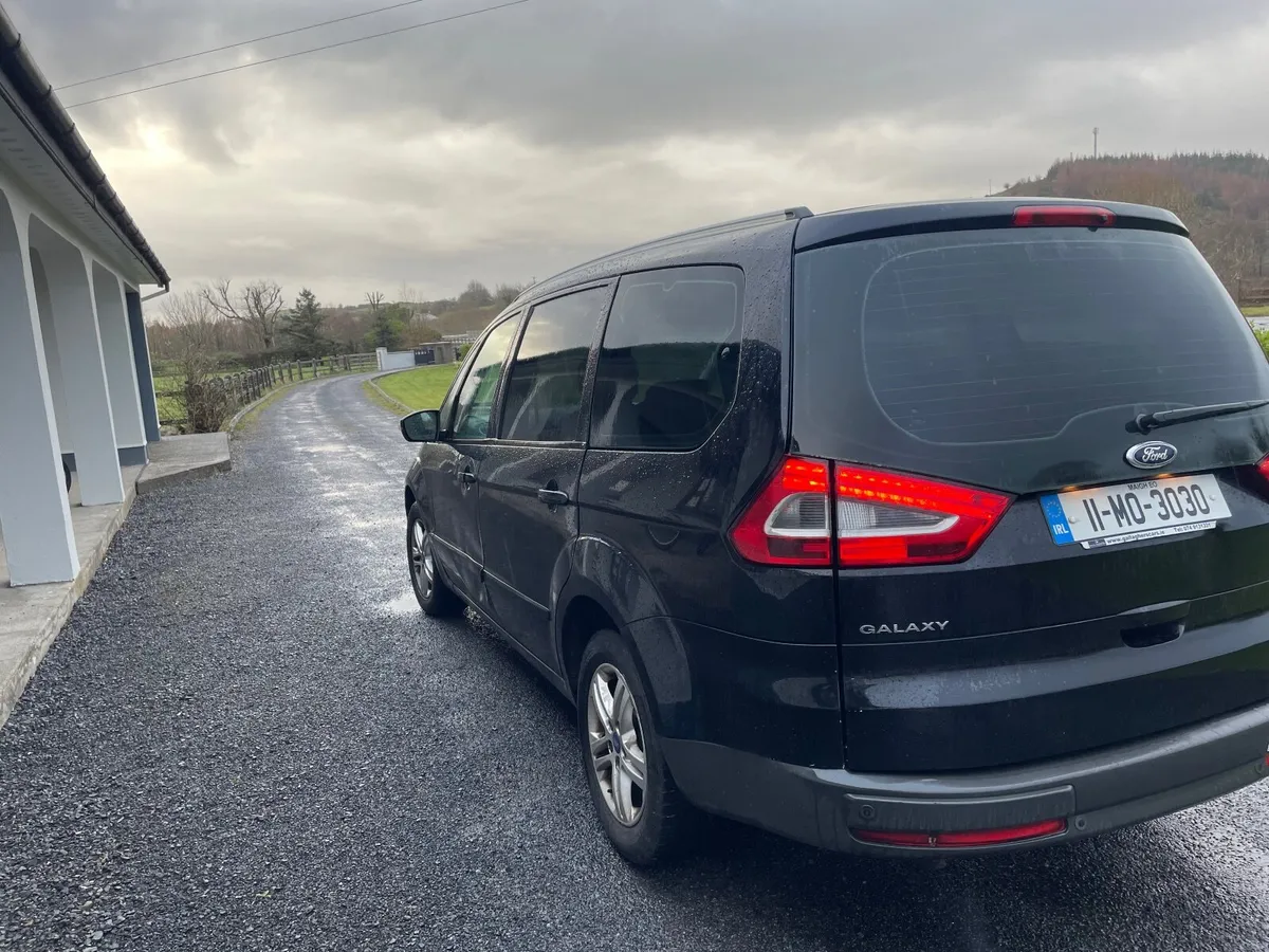 Ford Galaxy 2011 - Image 3