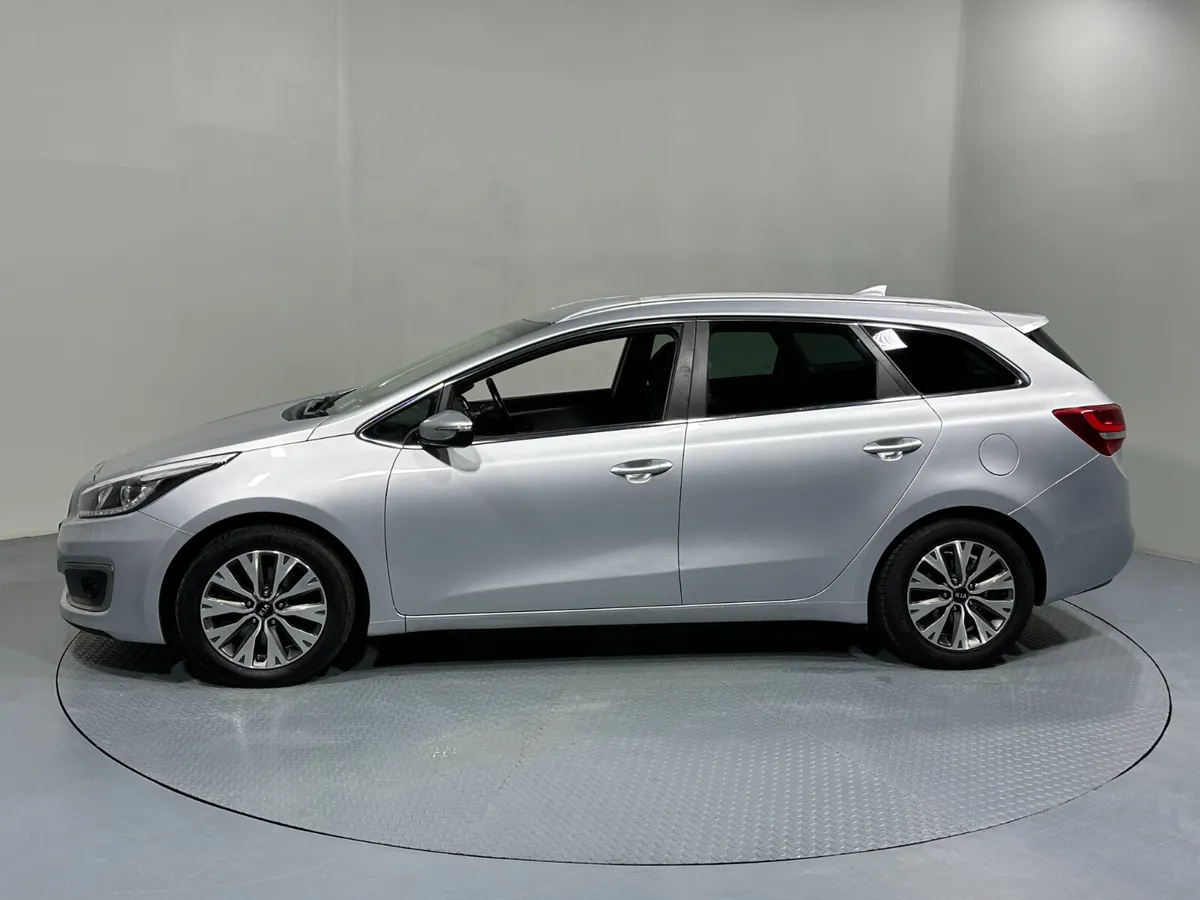 Kia Ceed EX 1.6 Crdi Sportswagon 181 - Image 4