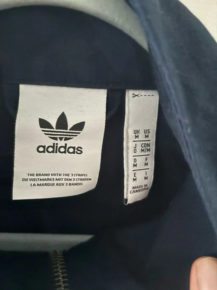 Adidas top - Image 3