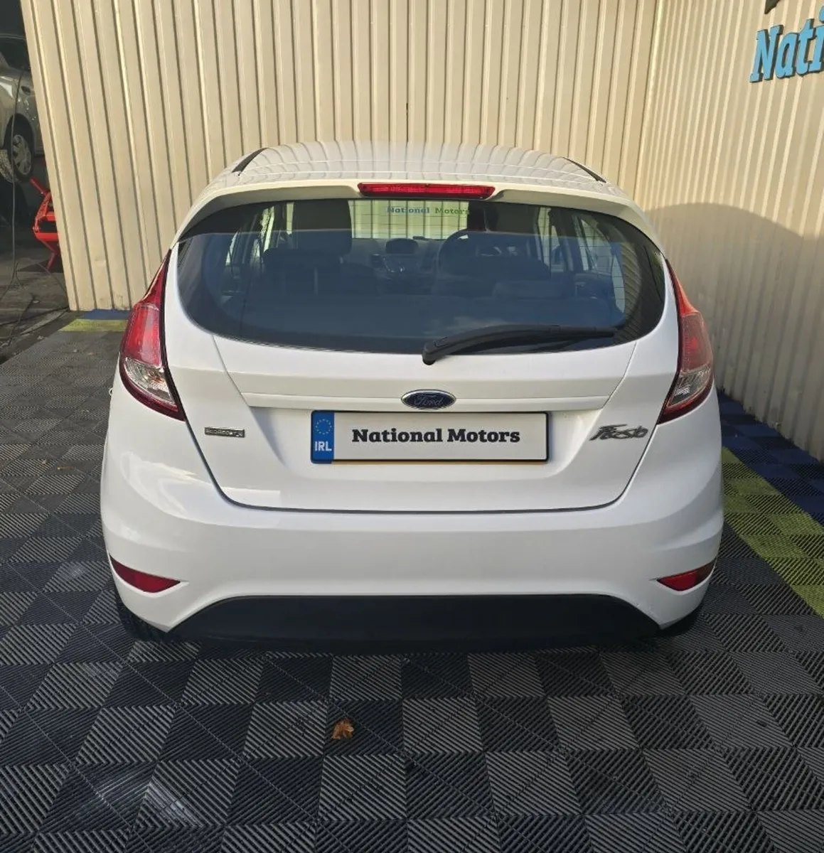 2014 Ford Fiesta 1.0 Petrol ZETEC - Image 4