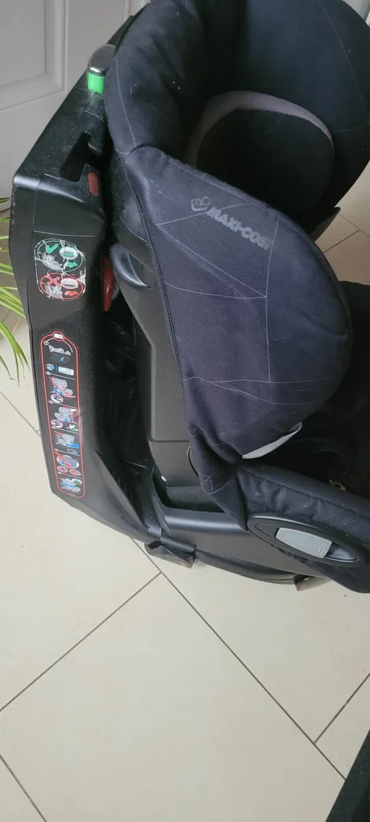 Maxi cosi car seat - Image 2