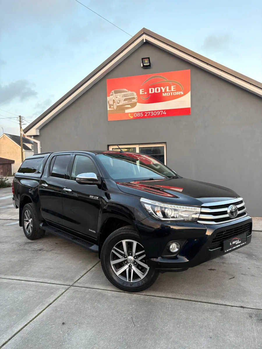 2019 Toyota Hilux Invincible Auto Vat included - Image 1