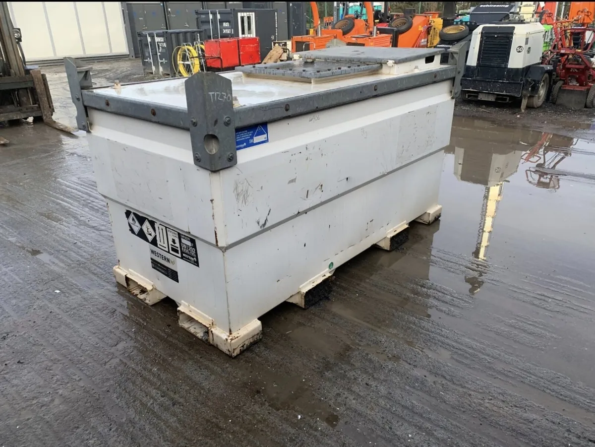 2000 Litre  Static Western Fuel Bowser - Image 4