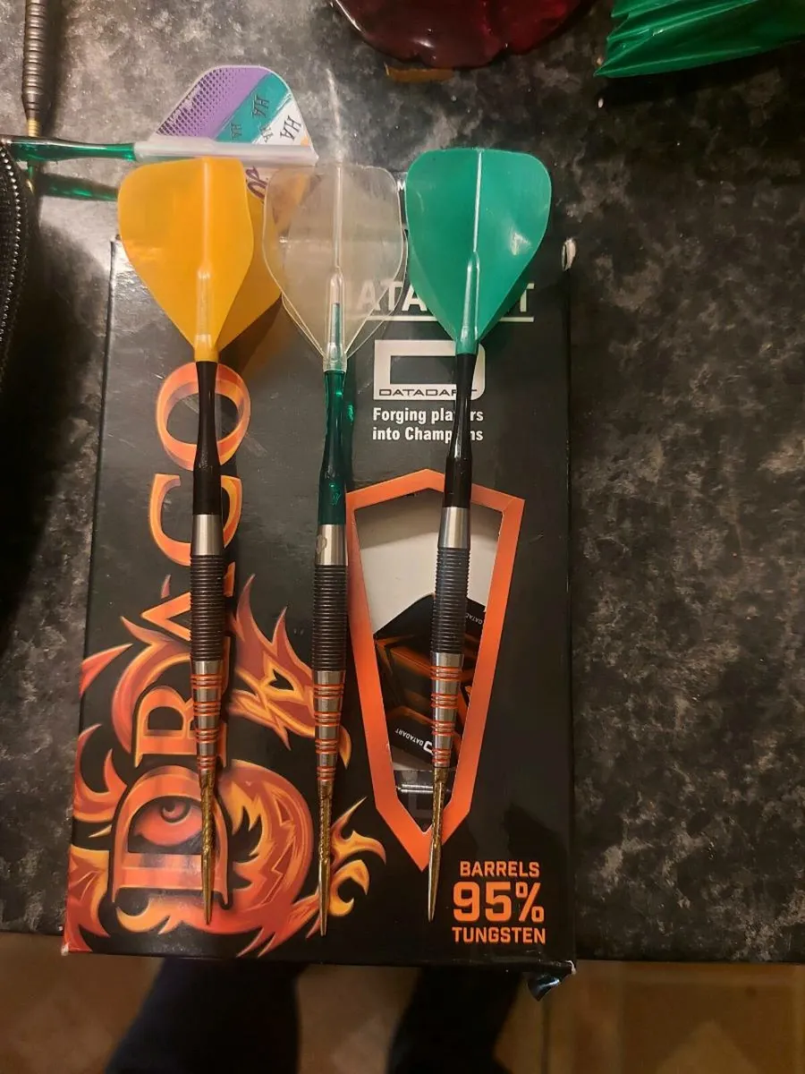 Darts - Image 1