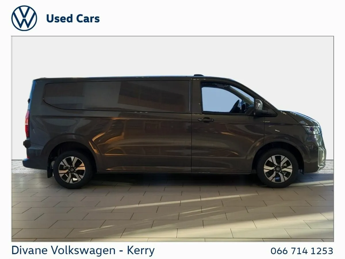Volkswagen Transporter HIGHLINE LWB 2.0TDI 150BHP - Image 3