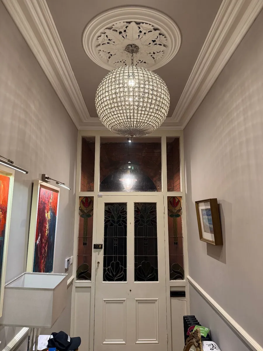 Elegant glass pendant light - Image 4