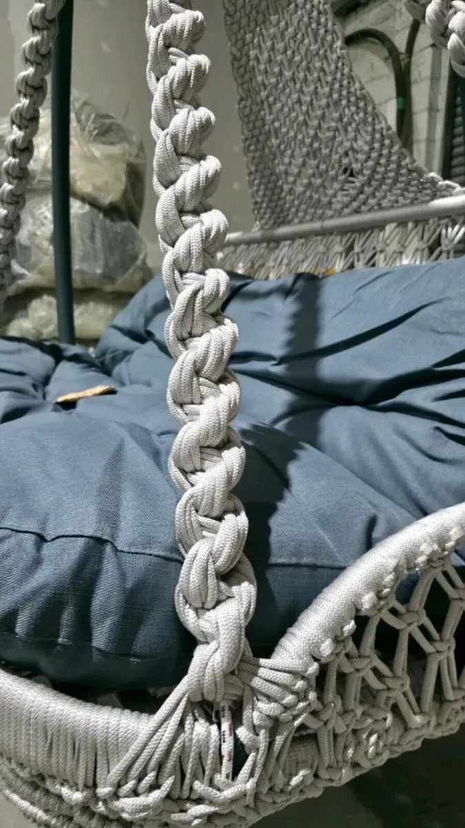 Double Swing Chair with frame and cushion - Image 3