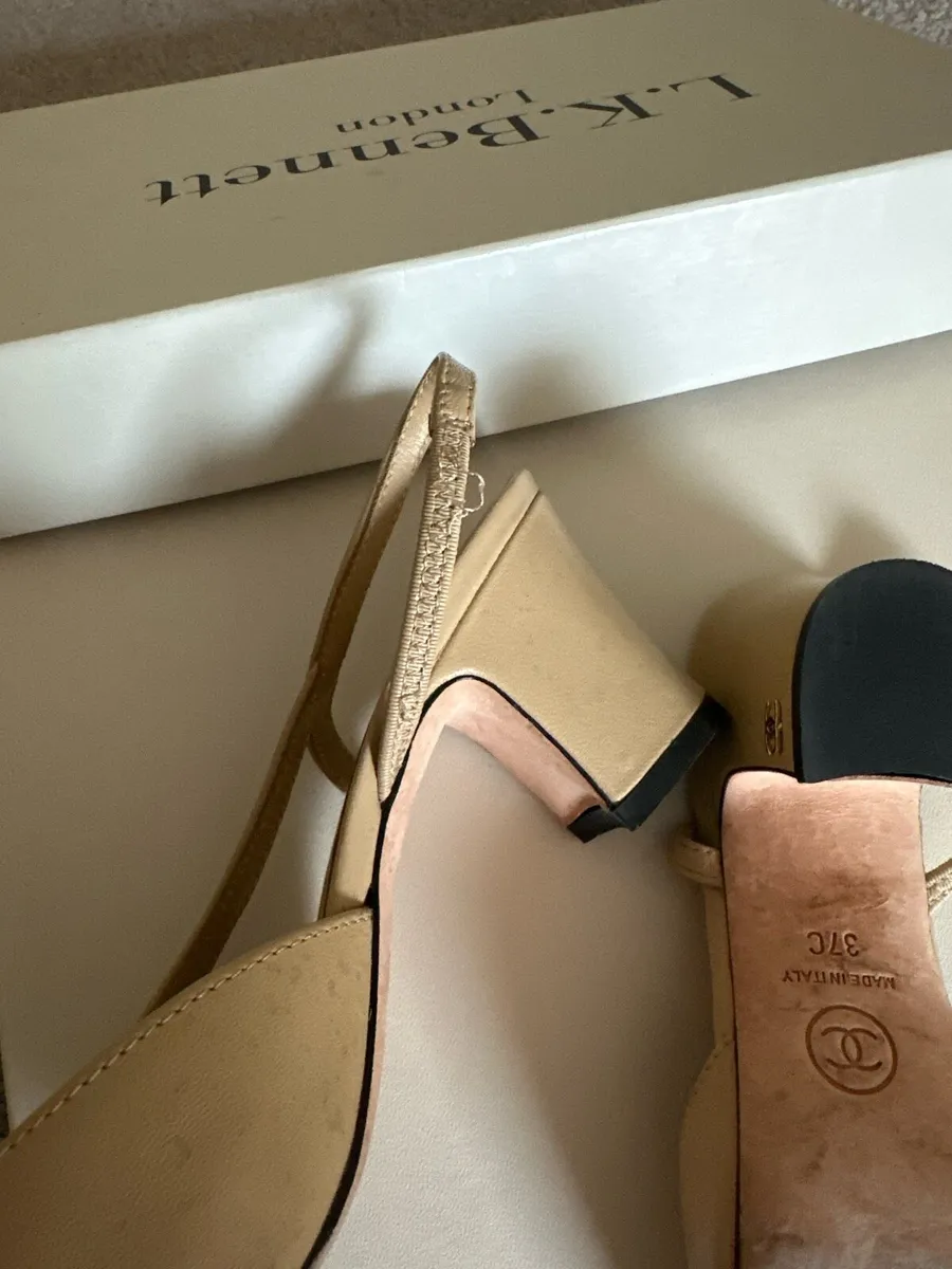 Chanel shoes - Image 3