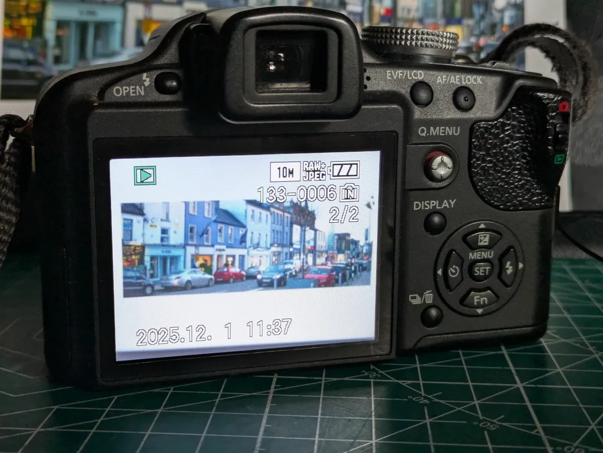 Panasonic Lumix 10MP CCD🌈 Leica💥 lens , RAW - Image 2