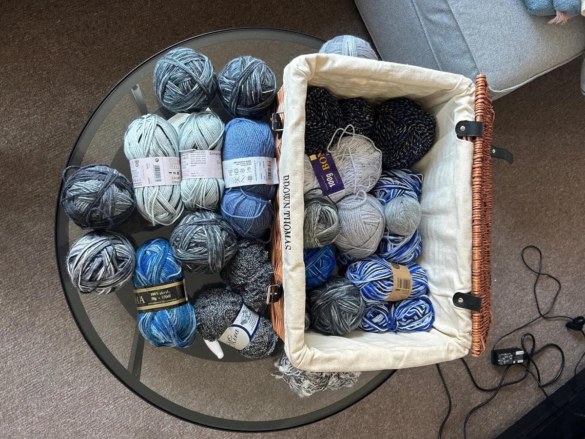 Roughly 50 skeins of yarn & crochet hook set - Image 1