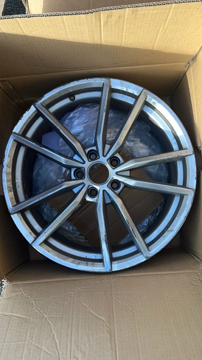 19 inch Pretoria - Image 3