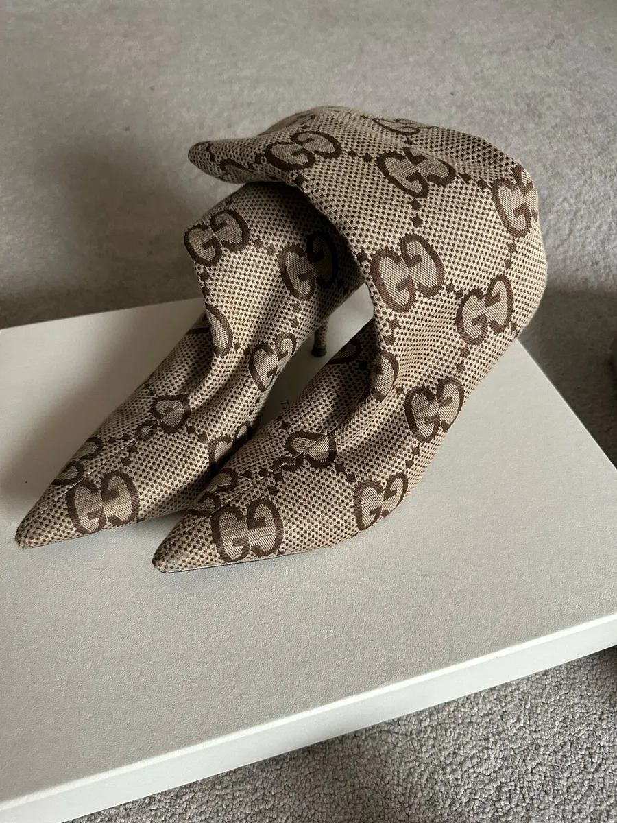 Gucci boots - Image 1