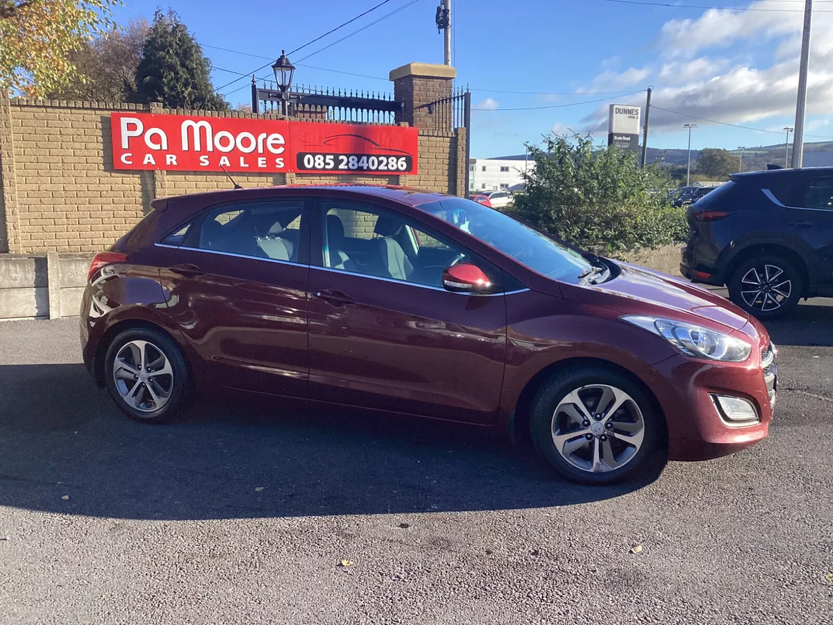 Hyundai i30 ** F.S.H - Image 3