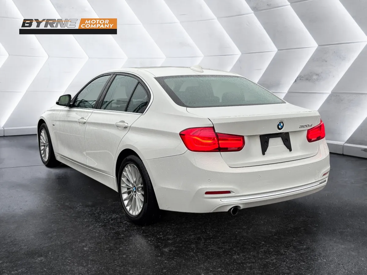 BMW 320D LUXURY AUTO 2016 - Image 2