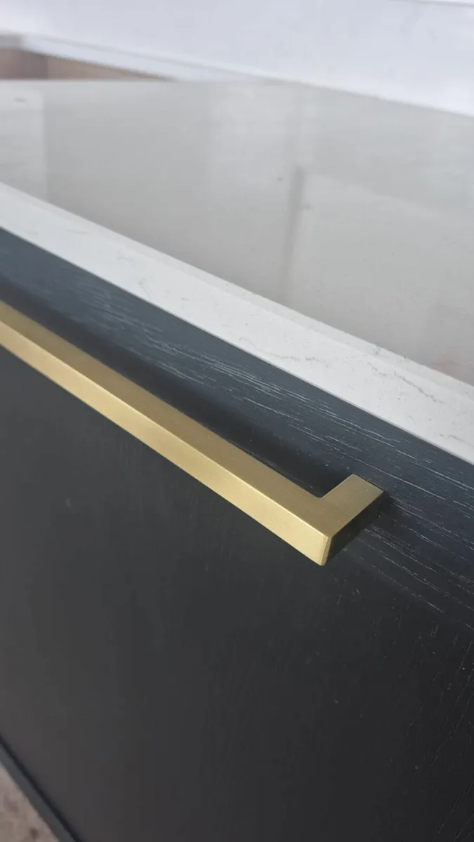 Kitchen - Matt Black wood veneer - Image 4