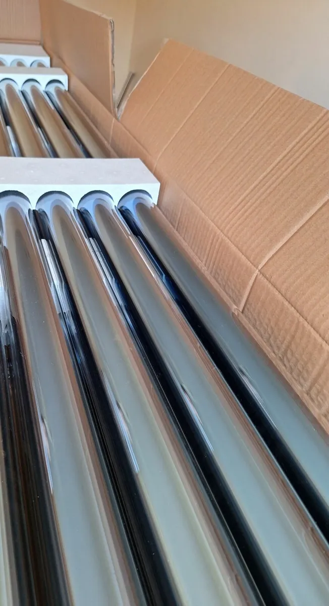 Solar Tubes x 49 & kit - Image 1