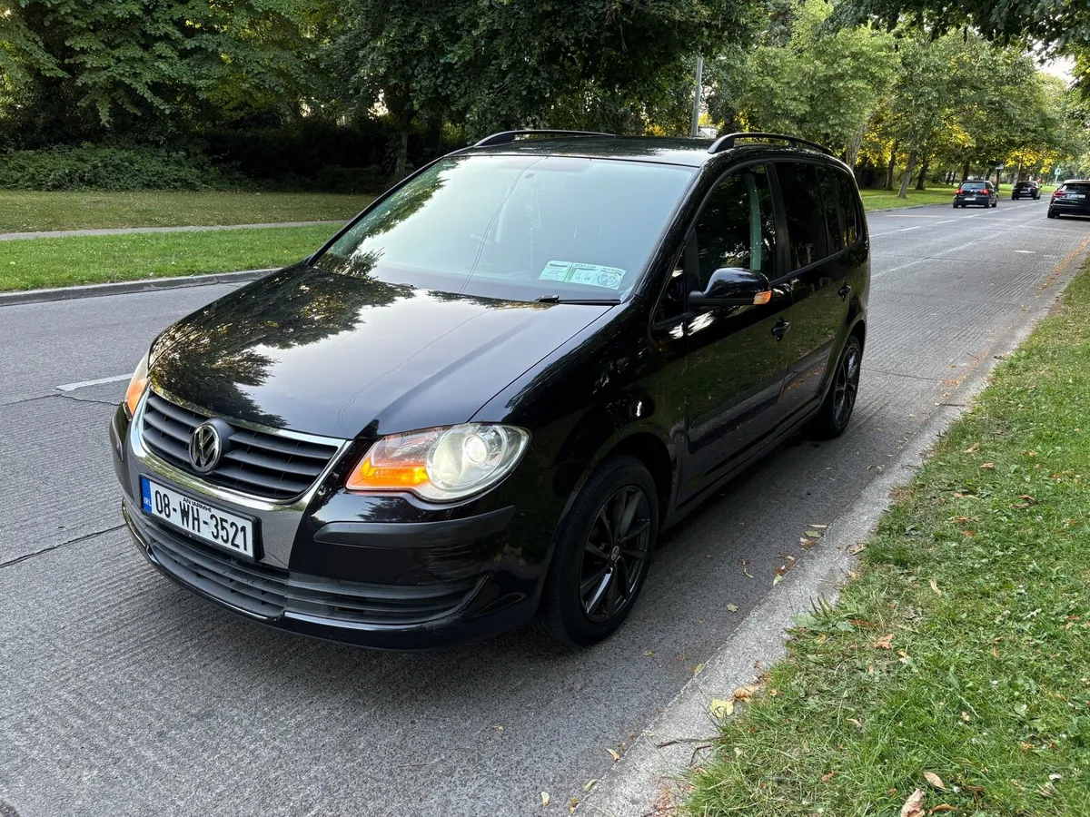 Vw touran 1.9tdi 6speed manual nctd & tax - Image 3