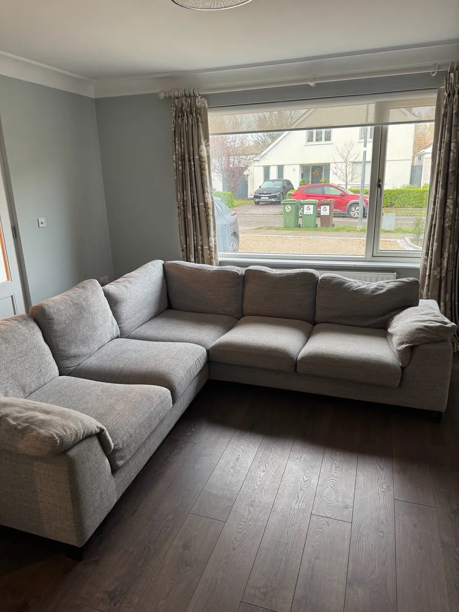 L Shape Couch - Image 1