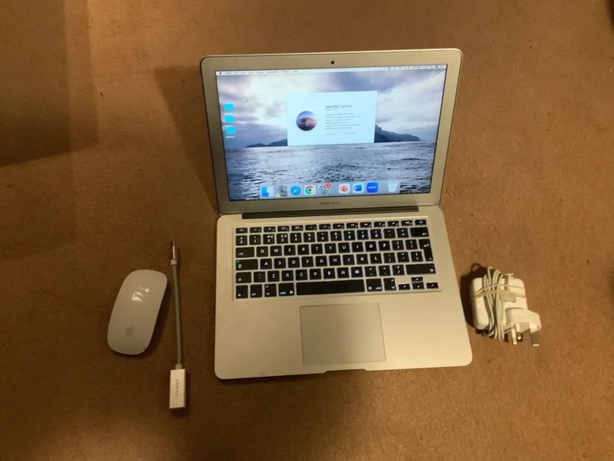 MacBook Air 13" + charging cable,mouse +HTMI connecting cable - Image 1