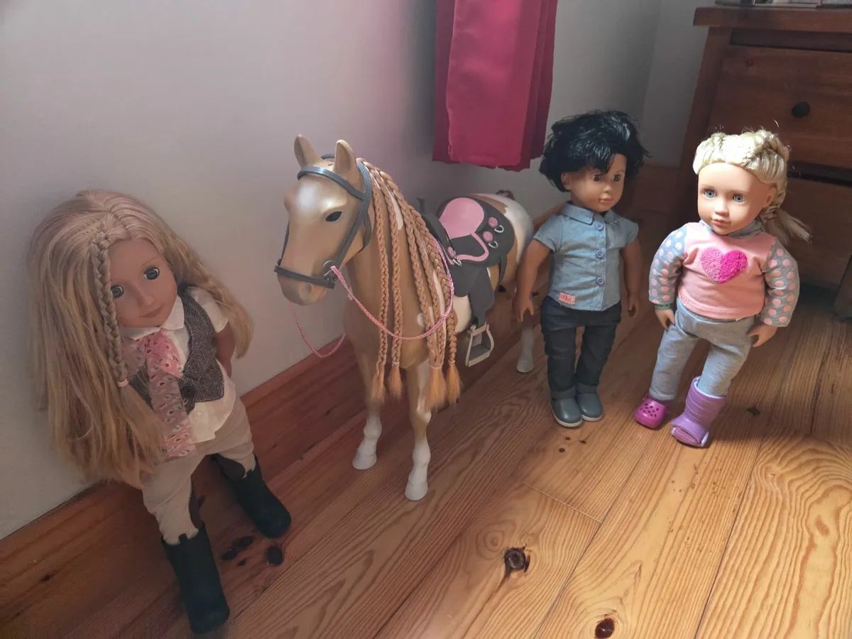 Our Generation Horse and Dolls - Image 1