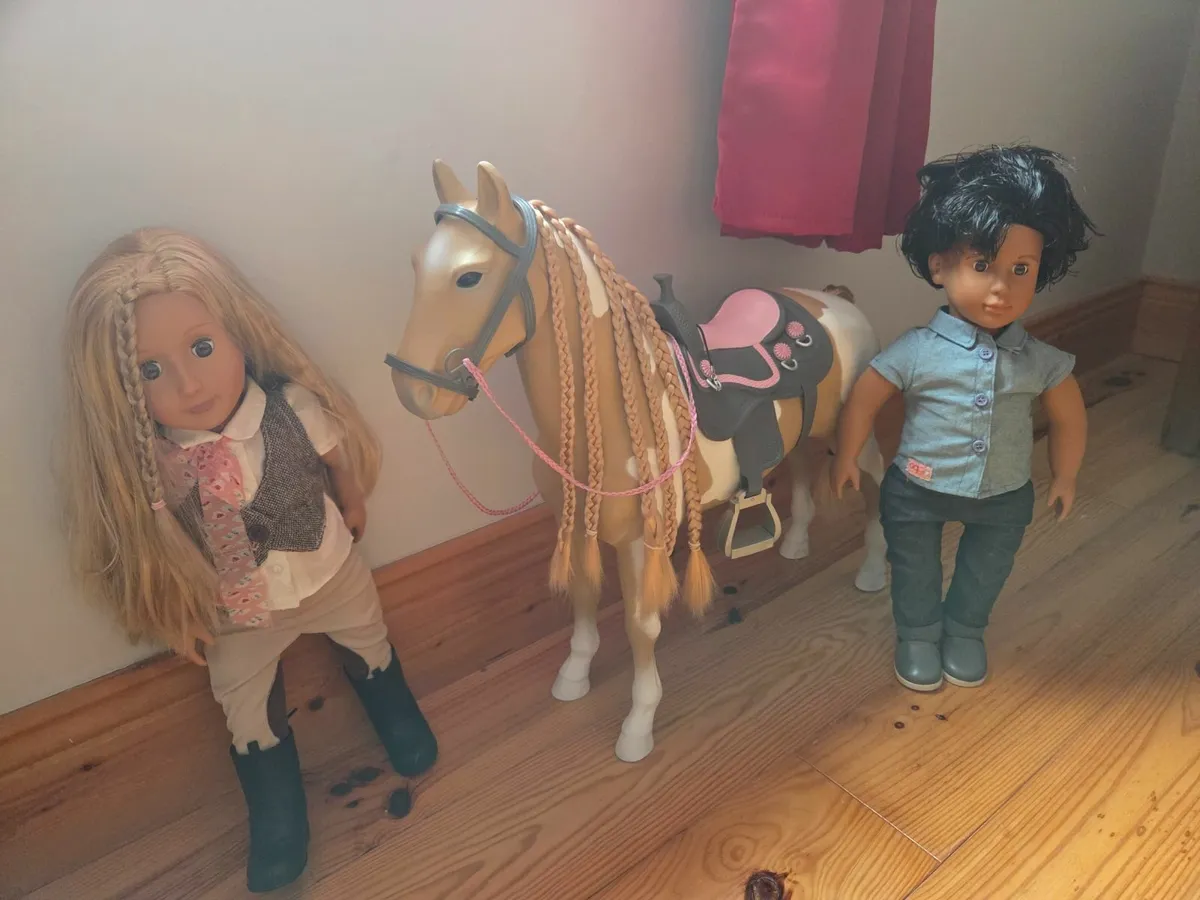 Our Generation Horse and Dolls - Image 2