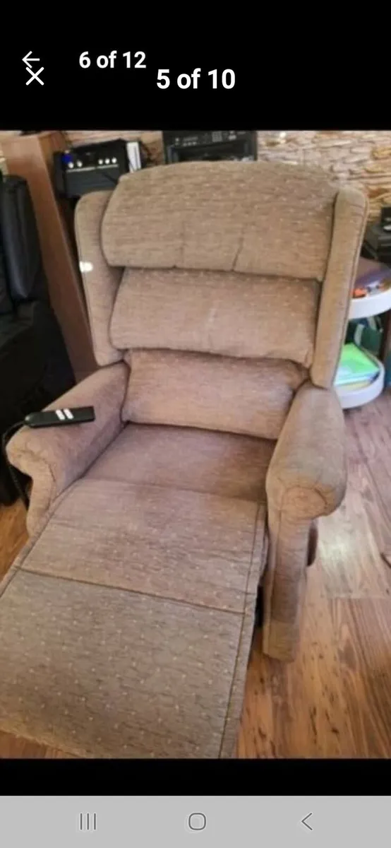 Riser recliner electric armchair - Image 3