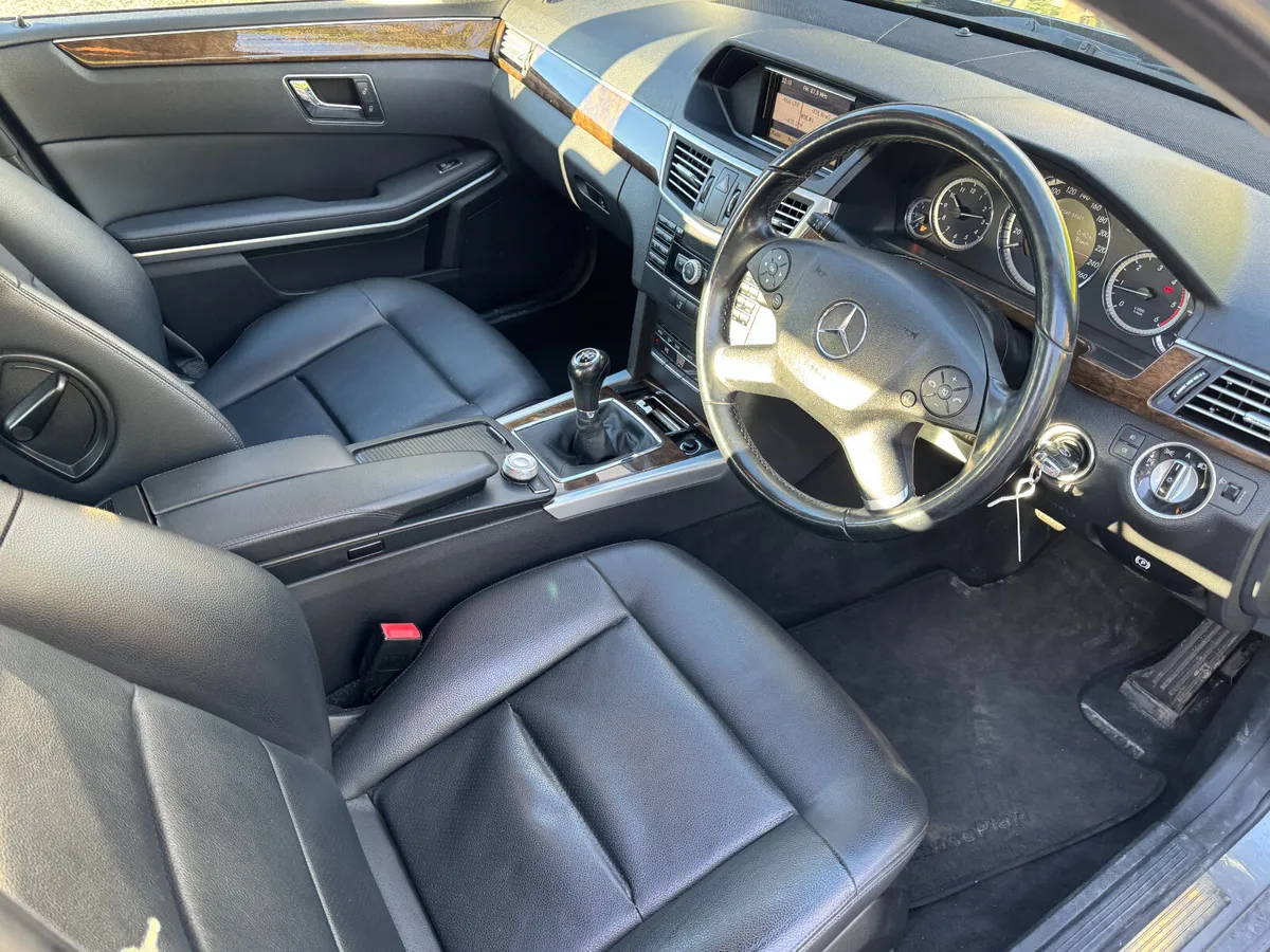 2011 Mercedes-Benz E220 Low Mileage - Image 2