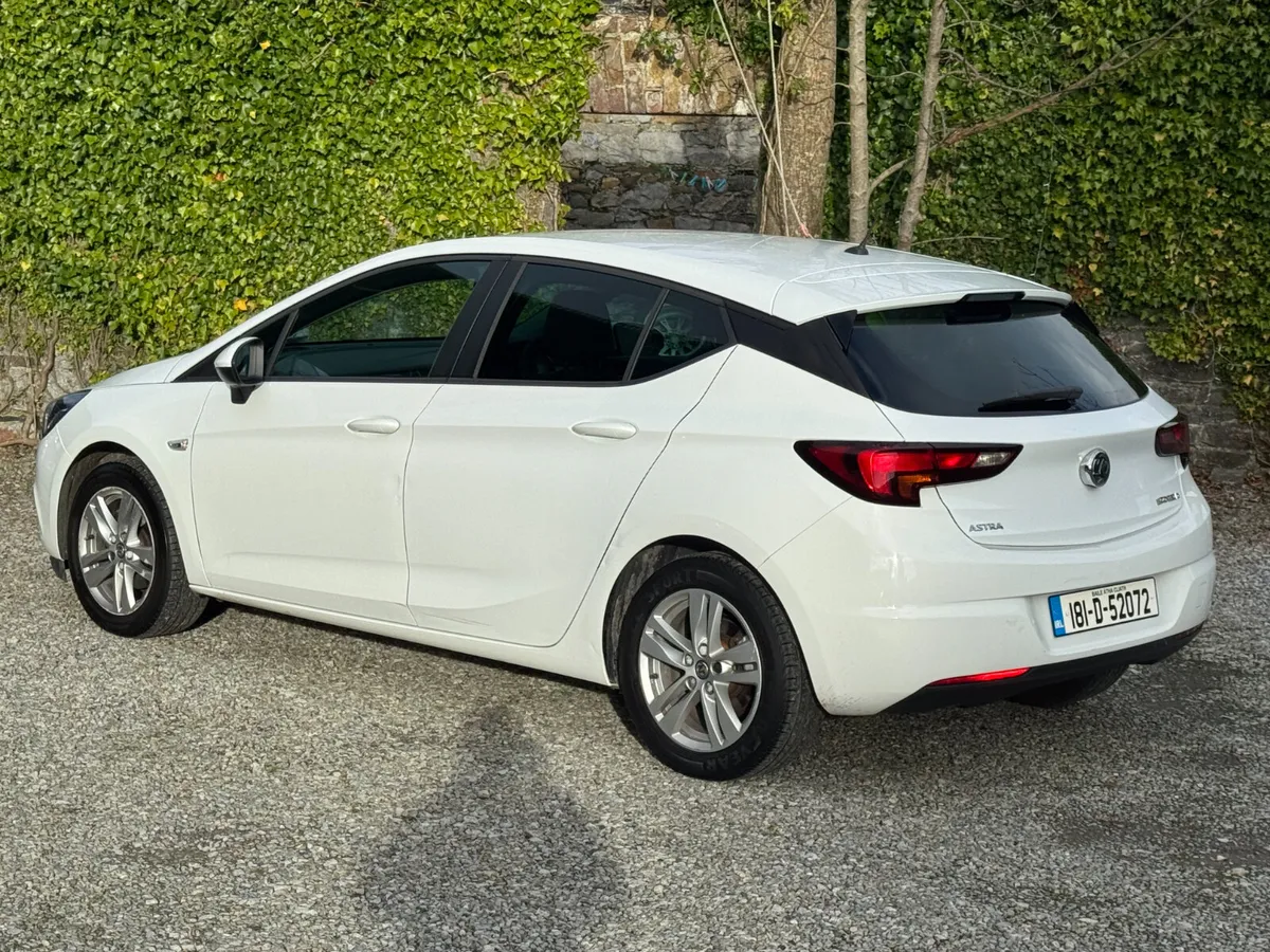 2018 Vauxhall Astra 1.7 Diesel - Image 3