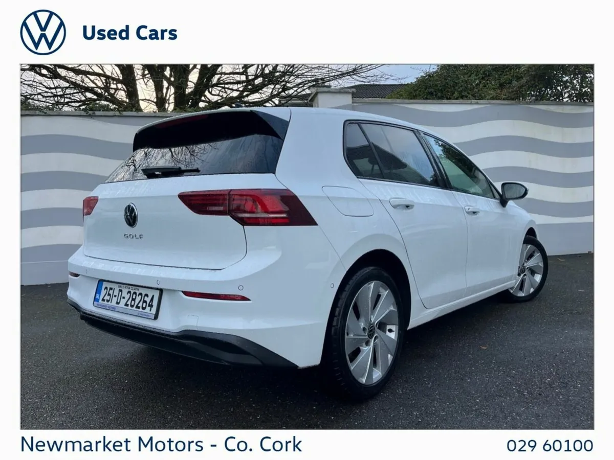 Volkswagen Golf EDITION 75 2.0TDI 116BHP 6 SPEED - Image 3