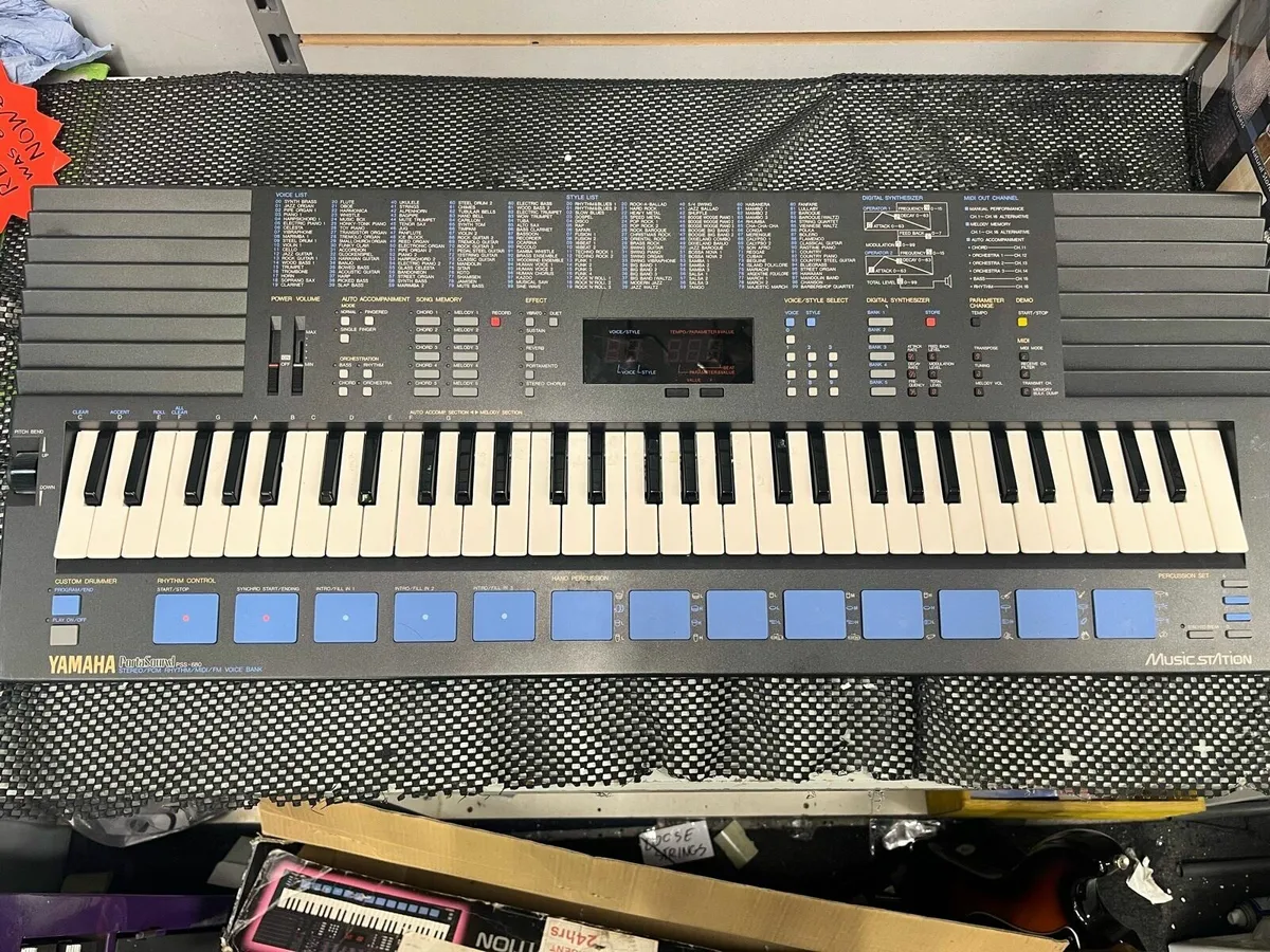Yamaha PSS-680 Synth - Image 2