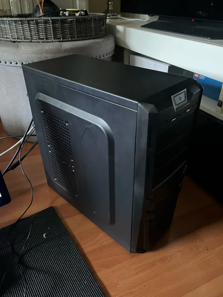 Game pc for 200 - Image 2