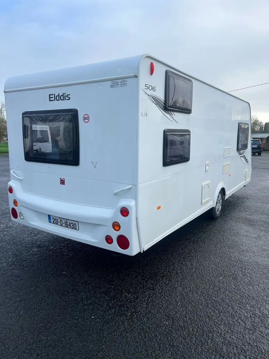 Elddis explore 6 berth triple bunk full awning - Image 2