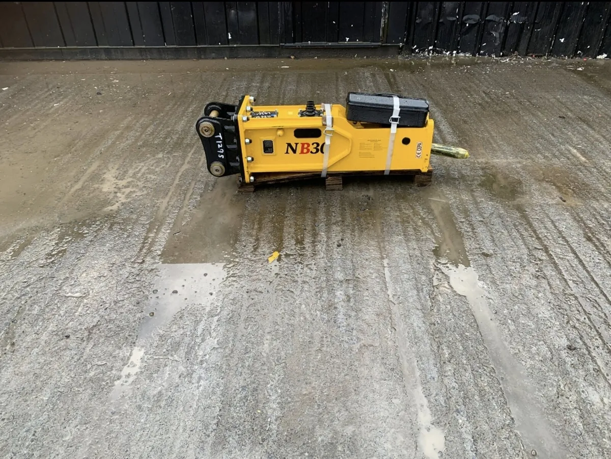 Hydraulic Rock Breaker- 3–5 Ton Digger - Image 1